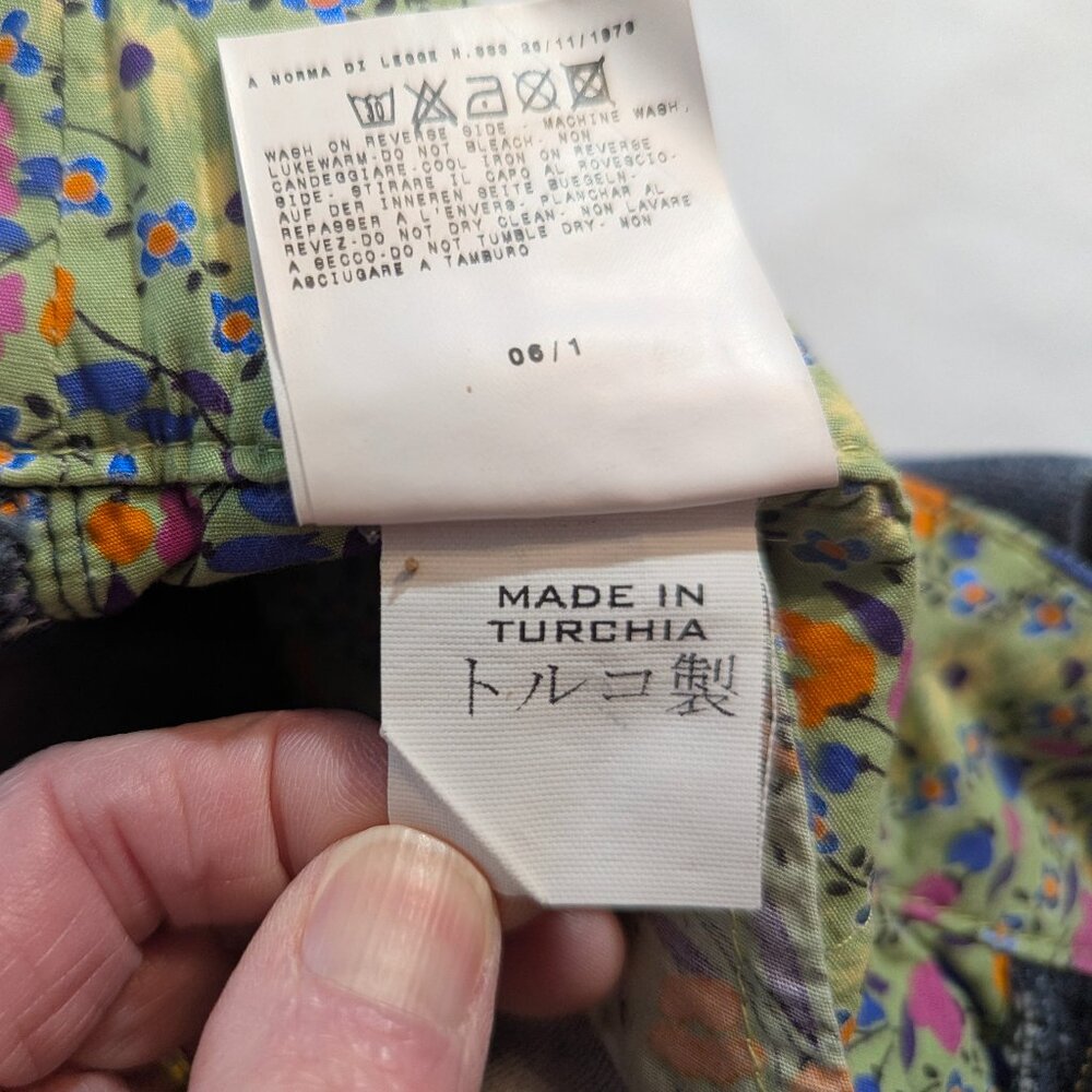 Dolce & Gabbana Denim Capris Size *26 (Size 2-4 according to AI) - Picture 6 of 16